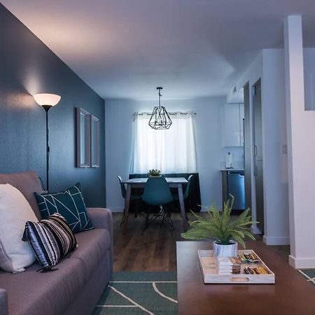 Stylish 2 Bed 1 And Half Bath Apartment Near Sofi Stadium, Lax, Forum إنغليووود، لوس أنجليس، كاليفورنيا المظهر الخارجي الصورة